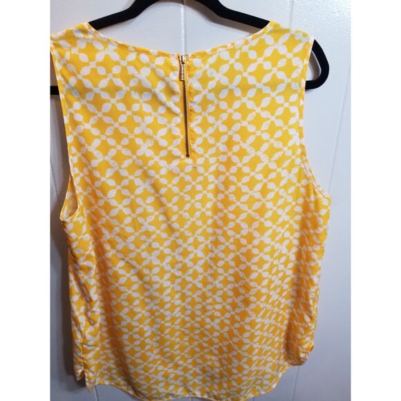 Michael Kors Women's XL Yellow/White Abstract Print Sleeveless Blouse - Picture 3 of 8
